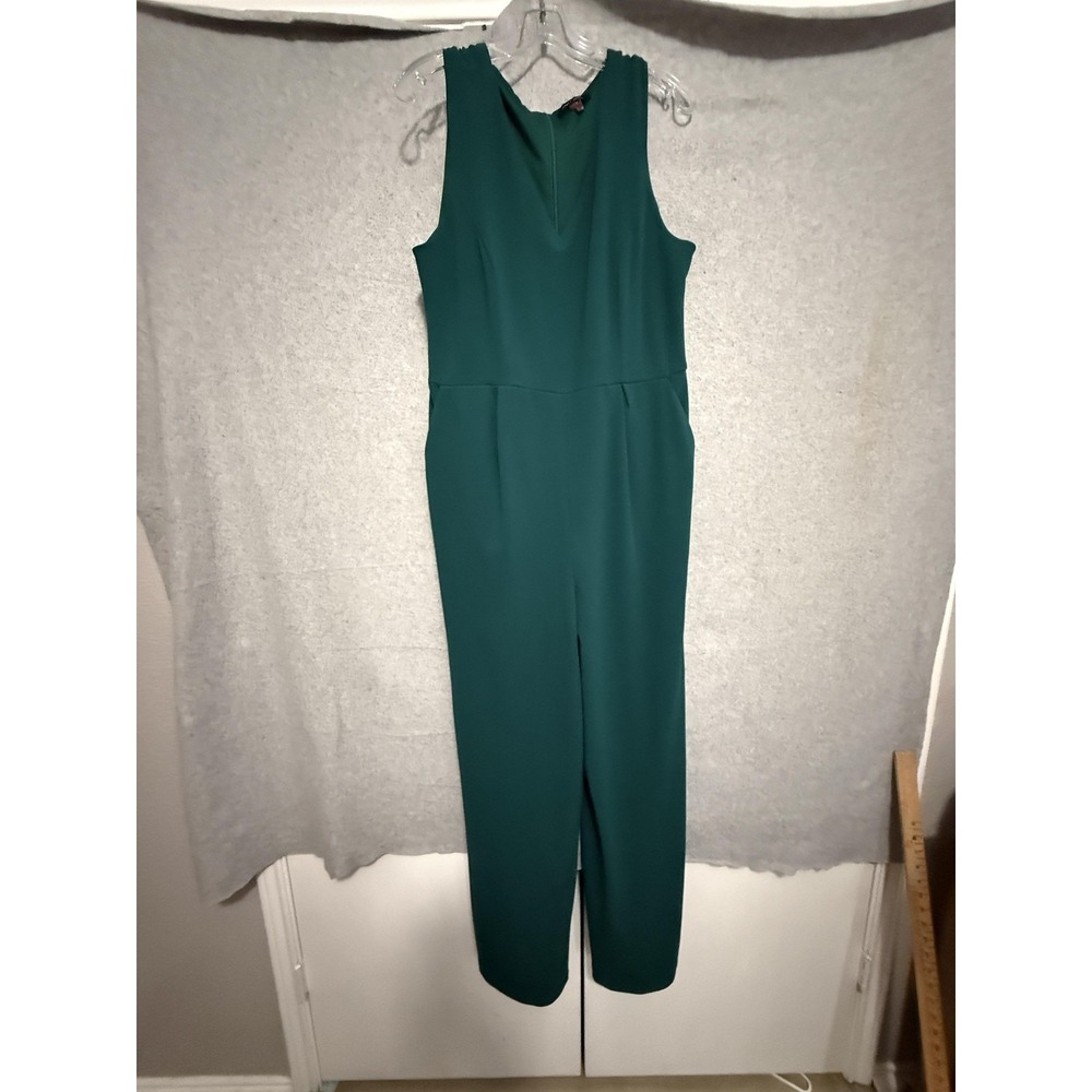 Tommy Hilfiger Jumpsuit Womens 16 Green Crepe V Neck Sleeveless Pockets Zip Back